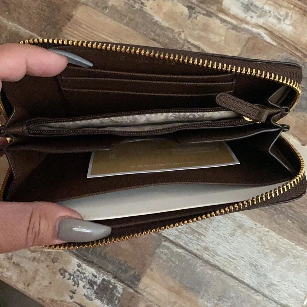 Michael Kors animal print wallet NWT